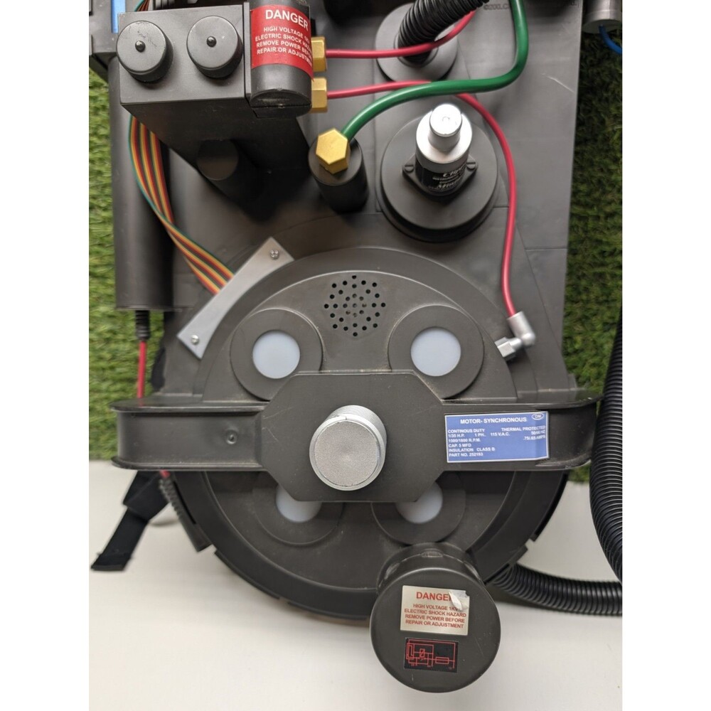 Ghostbusters Proton Pack with Lights Sounds Spirit Halloween EUC Replica Working - Picture 2 of 8